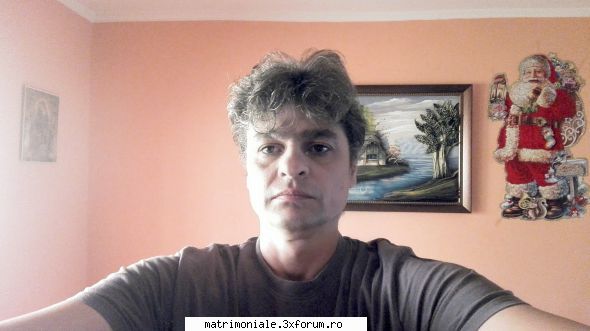 sex brunet ochi caprui 1,80m ani din bacau caut relatie discreta lunga durata femeie blonda ochi