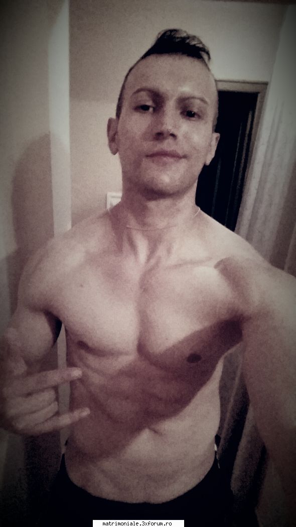 timisoara xtreme punish scris:care are chef 1-2 voi iulius mall timisoara pofta primit muie! cine