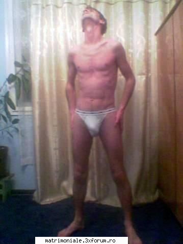 escort gay caut care vrea escort. sunt inalt (178), suplu, frumusel,