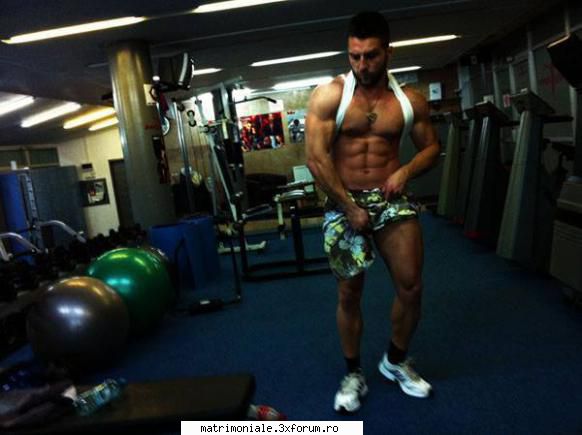 gay dulce versatil curat dominant dar pasiv bucuresti urgent buna ziua caut barbati curati dornici