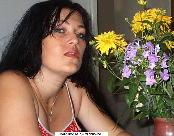 Caut un cuplu matur - Daca iti place sotia mea e perfect. Daca doresti - Cupluri
