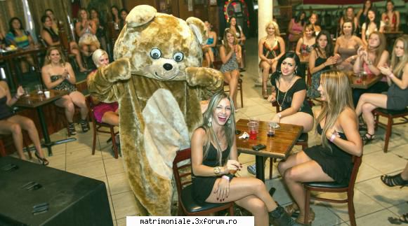Fete iubarete vrem orgie - Suntem 3 fete, nesatisfacute din Ploiesti, vrem - Sex