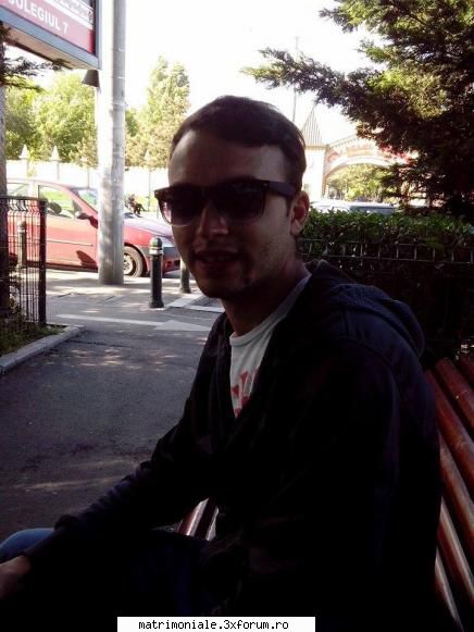 Fetele din Bucuresti isi fac si ele aparitia ? - Ionut007 - Femei