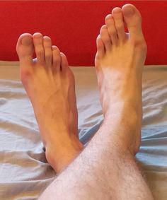 Foot model - Firma clujeana pfoducagoare de lenekerie intima - Barbati