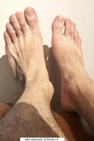 Foot model - București - Firma clujeana prducatoare de lenejerie intima si - Gay