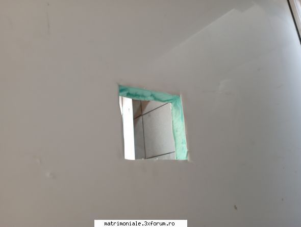 Glory hole Autovit - Cineva dupa ora 12.30 la vitan sa dea la muie sa - Gay
