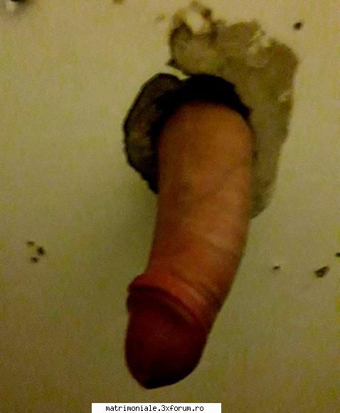 Gloryhole unirii horoscop - Cineva maine la gloryhole laba sau supt unirii - Gay