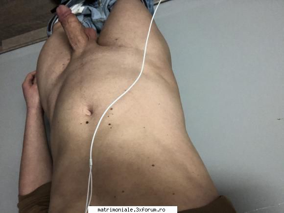 Hello - Dau la supt si fut,hai sa fi sclavul meu :) 20 - Gay