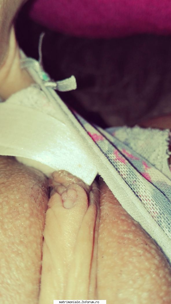 Limbi in pizda - micuța excitata dornica de sex oral cu - Lesby