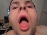 Nu suge nimeni din Iasi? - sex oral balos si lent - Gay