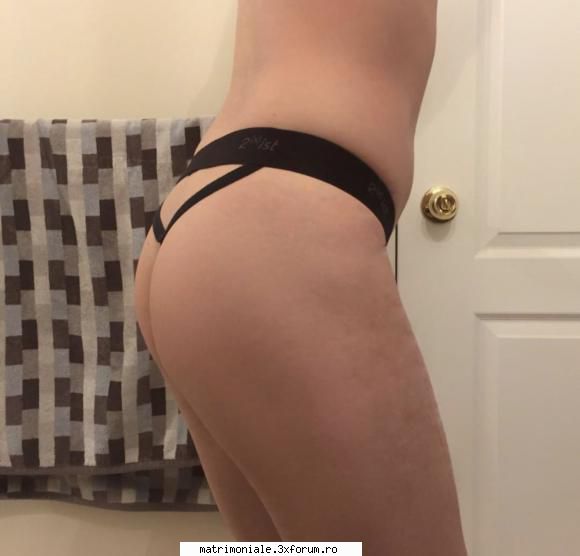 Pasiv - Este cineva care are peste 25 ani si este activ? - Gay