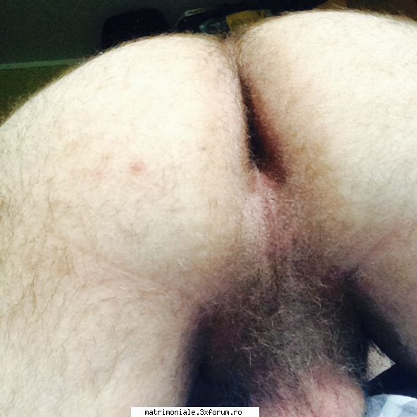 Poze cururi de futut - Cur de 22 ani si un pic chubby ;) - Gay