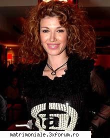 alina chivulescu - robert - Vedete