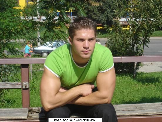 anunturi gay ro - caut un tanar senzual pt o realtie sau numai pt - Gay