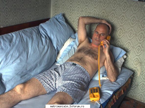 astazi - deva caut partener de sex 25-30 ani - Gay
