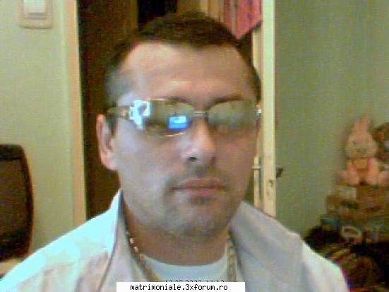 cineva si ptr mine aici??? - SINGUR,TANDRU SI ROMANTIC - Matrimoniale