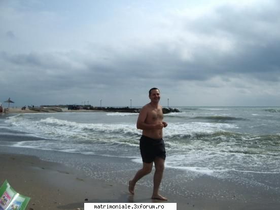 cuplu cauta - salutare, sunt mihai, 32 ani, 1,89, 94 kg - Cupluri