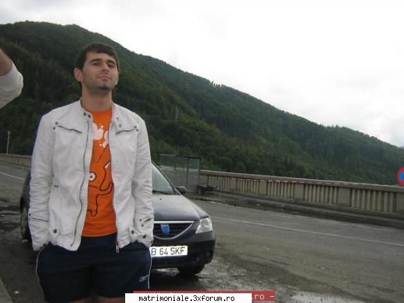 grasuta, sani mari, caut bărbat tare si cu limba mare , in Iași - off ideea era sa ne vede - Barbati
