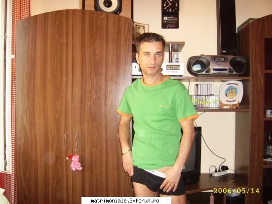 sex gratis - cinea vrea sa dea o muie si sa penetreze un gay - Sex